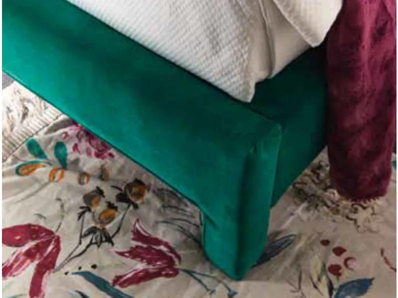 Letto classico con gambe Letto matrimoniale lavanda 50 luxury made in italy Md work a prezzo ribassato