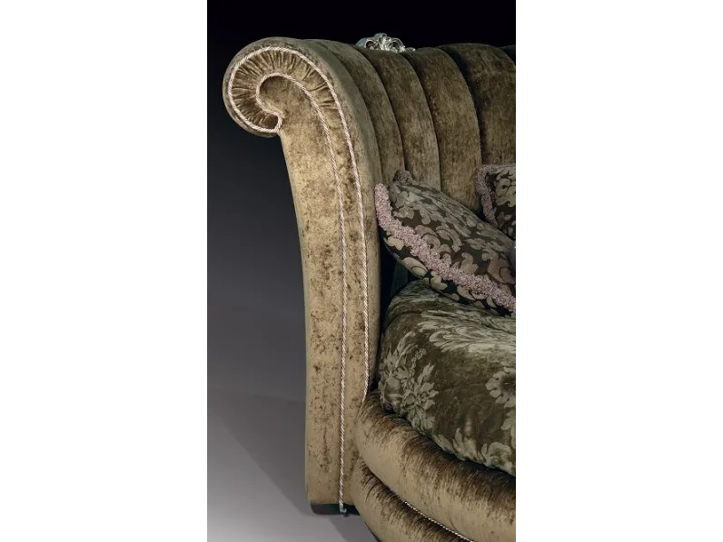 Letto classico con giroletto Letto principe luxury italia Md work a prezzo scontato