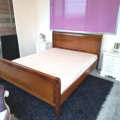 Letto classico con pediera Luigi xvi Mobilificio bellutti a prezzo scontato