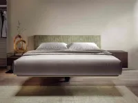 Letto matrimoniale design Cloud Veneran a prezzo ribassato