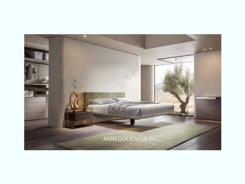 Letto matrimoniale design Cloud Veneran a prezzo ribassato