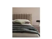 Letto matrimoniale con gambe Dallagnese letto goose a prezzo riservato 