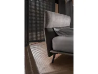 Letto moderno con piedini Dance Samoa a prezzo ribassato