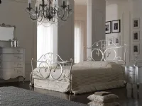 Letto in ferro battuto con giroletto David *Florentia bed
a prezzo scontato