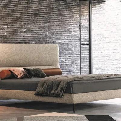 Letto design con giroletto De-light Twils a prezzo ribassato