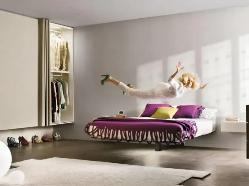 Letto design a scomparsa Letto fluttua  Lago a prezzo scontato