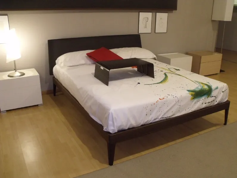 Letto in legno con piedini Aliante 2.0 Sangiacomo a prezzo ribassato