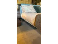 Letto imbottito modello Brillant di Samoa scontato 17%