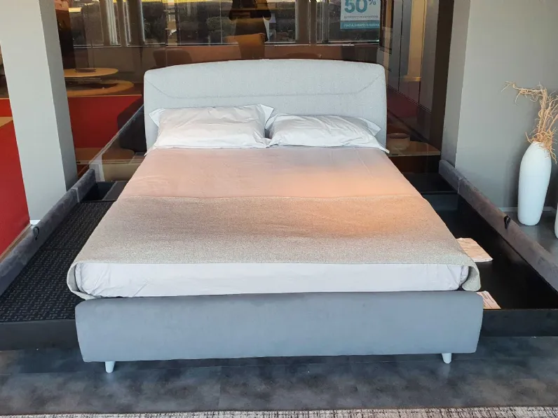 Letto design con cassetti Cama Noctis a prezzo ribassato