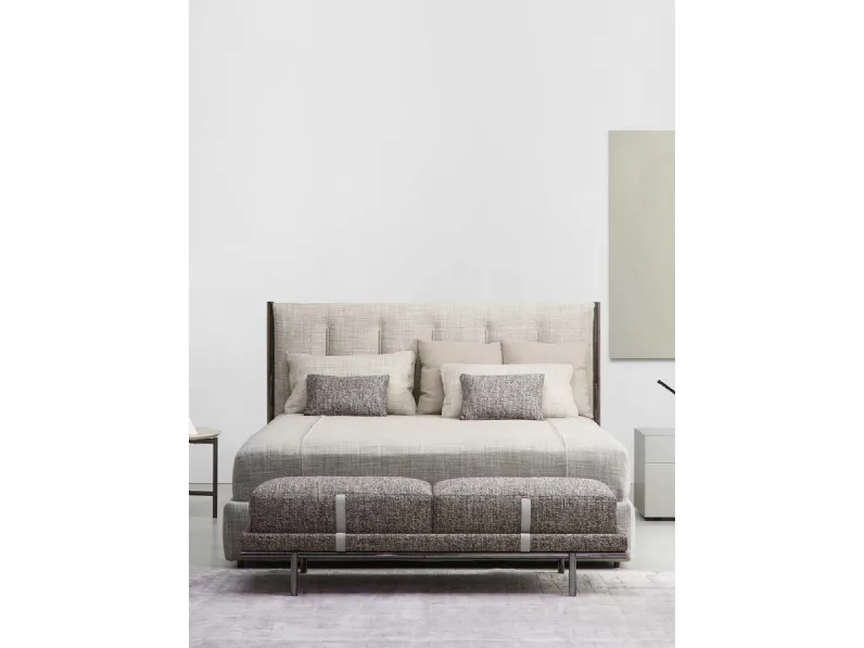 Letto design Koi Flou con un ribasso del 25%