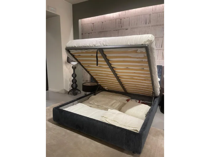 Letto matrimoniale design Letto otello  Ditre italia a prezzo ribassato