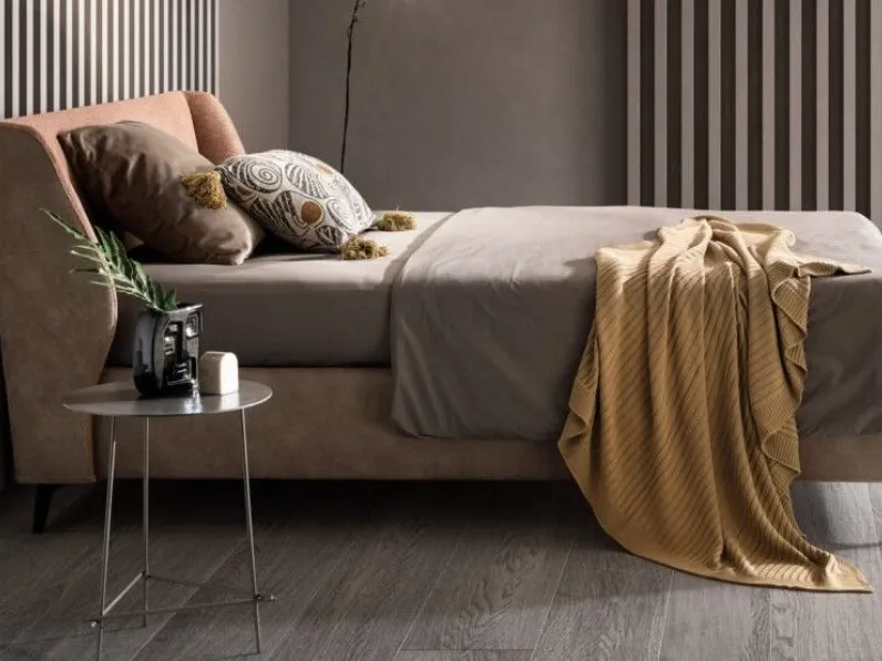 Letto design con contenitore Ugo Artigianale a prezzo ribassato