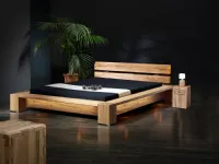 Letto design con gambe Montana Artigianale a prezzo ribassato