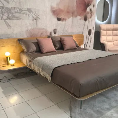 Letto matrimoniale design No-vo quercia Voltan a prezzo scontato