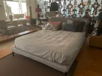 Letto matrimoniale con piedini Nebbia Artigianale a prezzo ribassato