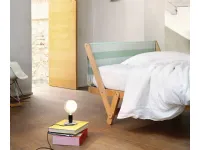 Letto design con piedini Tolo Noctis a prezzo ribassato