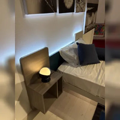 Letto piazza e mezzo con piedini Wall Clever a prezzo scontato