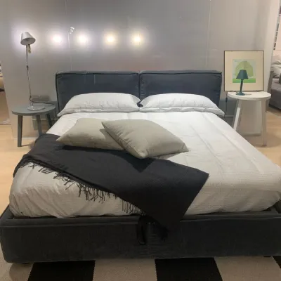 Letto matrimoniale design Flann 2.0 Ditre italia a prezzo scontato