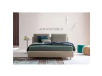 Letto matrimoniale design Frick Twils a prezzo ribassato
