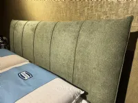 Letto design con pediera Harlem Novaluna a prezzo scontato