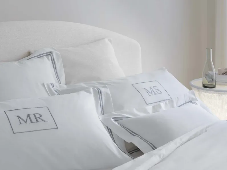 Letto Magnolia di Flou scontato del 25%