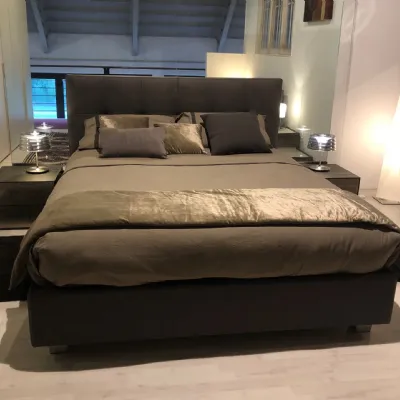 Letto design Max capitonn Twils con un ribasso del 30%