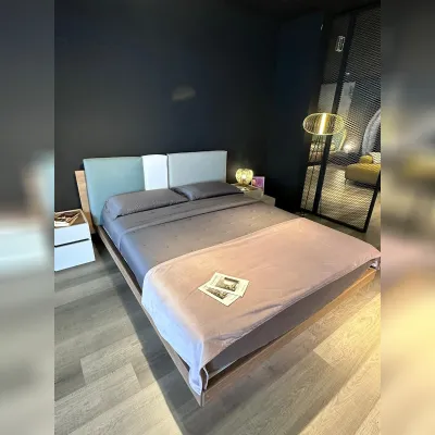 Scopri il Letto imbottito modello Nikki di Tomasella scontato 35%!