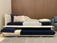 Letto imbottito modello Space di Noctis scontato 30%