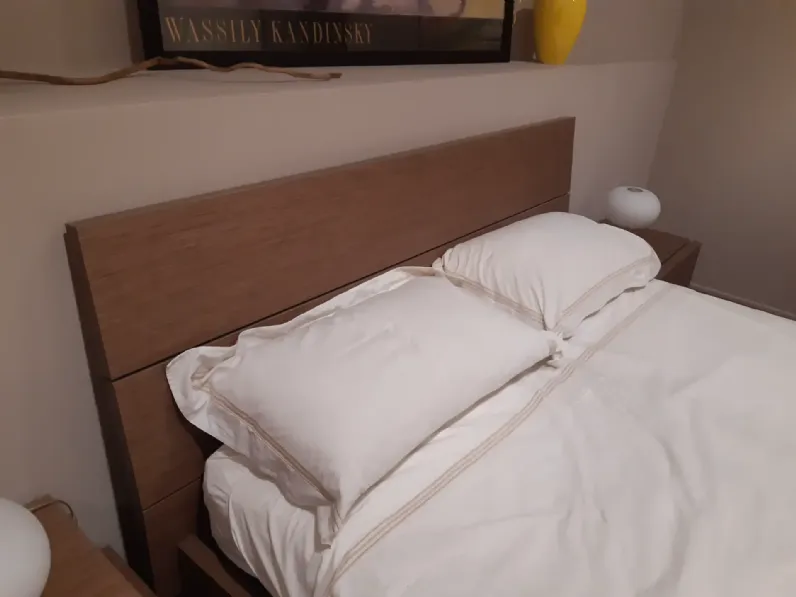 Letto design Tabatha F.lli elli scontato 50%