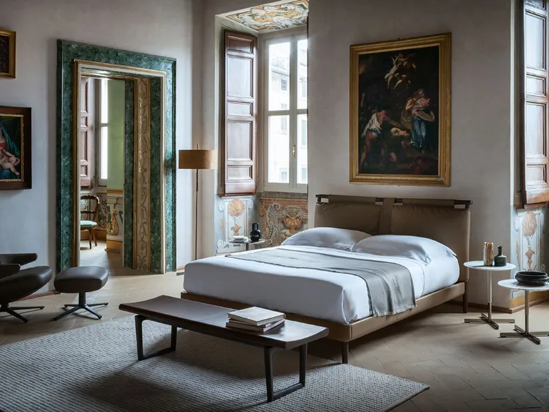 Letto imbottito modello Times: richiedi il prezzo 