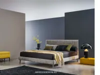 Letto moderno con piedini Dread Twils a prezzo scontato