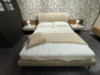 Letto imbottito modello Dress slim di Novaluna scontato 34%