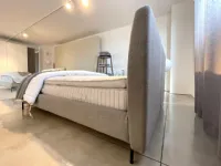 Letto matrimoniale con piedini Feel Bolzan a prezzo scontato
