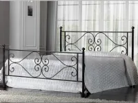 Letto in ferro battuto modello Firenze di Artigianale scontato 25%