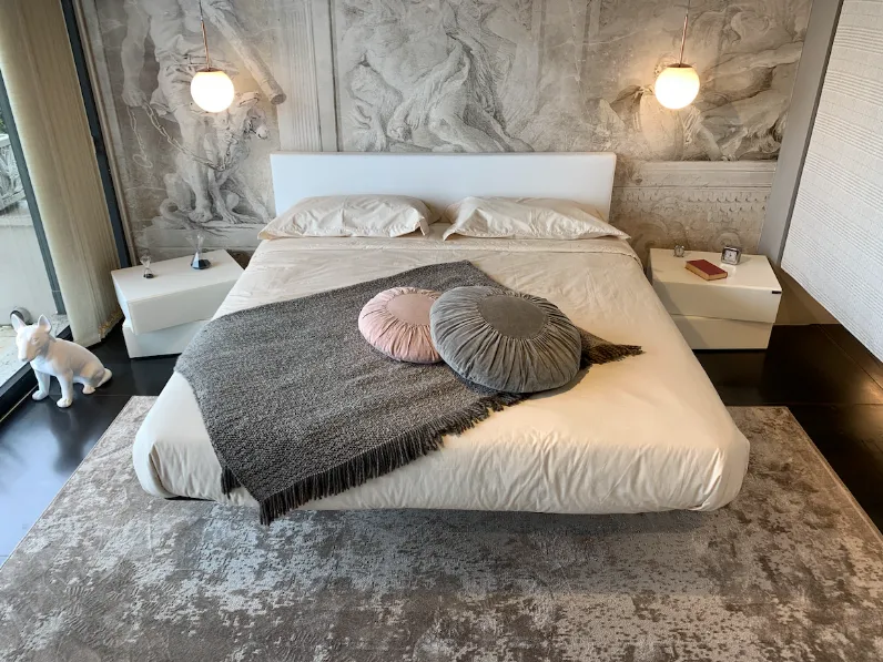 Letto Fluttua con testata di Lago scontato del 37%