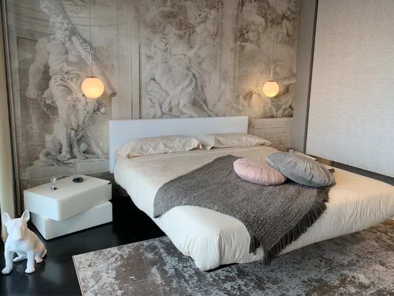 Letto Fluttua con testata di Lago scontato del 37%