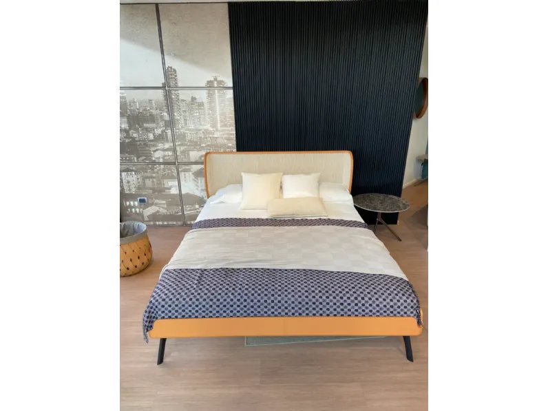 Letto matrimoniale design Gabri Bolzan a prezzo ribassato