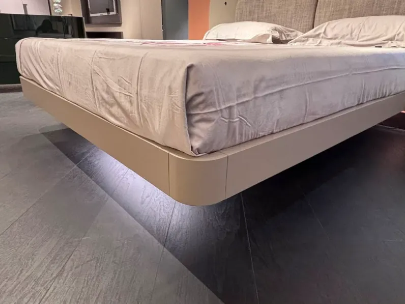 Letto imbottito modello Grand voile: scopri il prezzo 