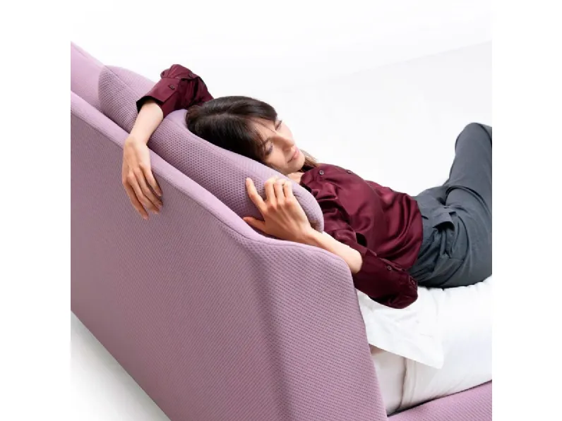 Letto matrimoniale design Hello Noctis a prezzo ribassato