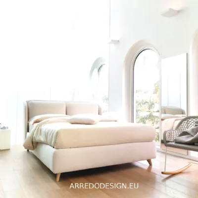 Letto matrimoniale design Hello Noctis a prezzo scontato