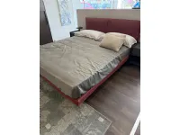 Letto matrimoniale con giroletto Honey Molteni & c a prezzo ribassato