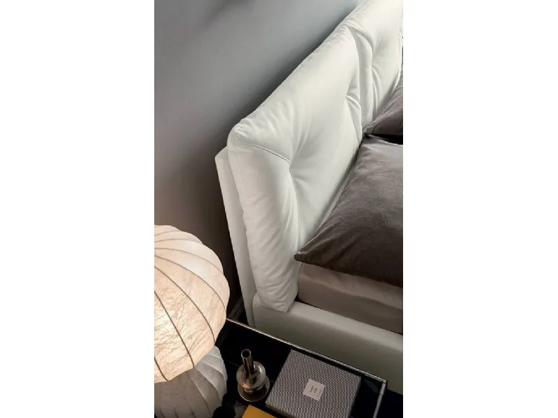 Letto imbottito con contenitore Edgar Felis a prezzo scontato