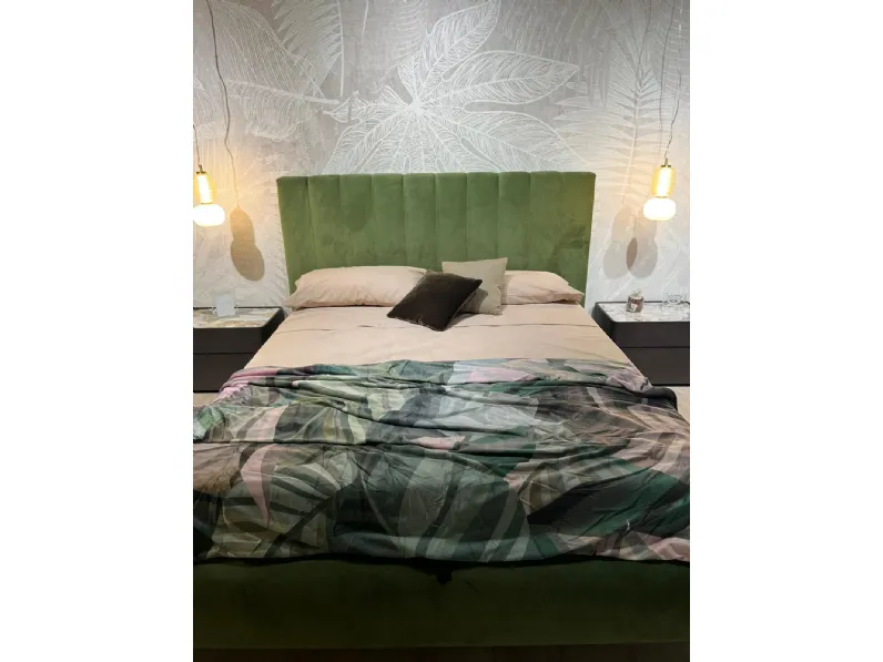 Letto matrimoniale con contenitore Ginevra Novaluna a prezzo ribassato