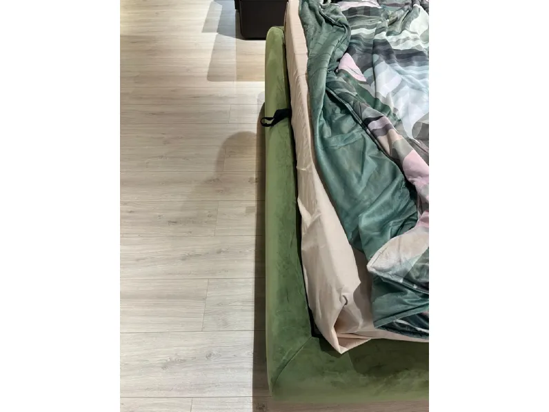 Letto matrimoniale con contenitore Ginevra Novaluna a prezzo ribassato