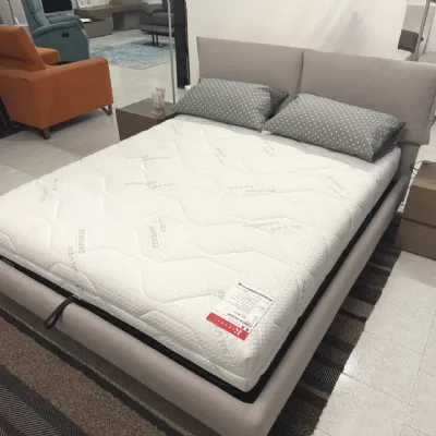 Letto imbottito con contenitore Iorca�Bolzan�a prezzo scontato