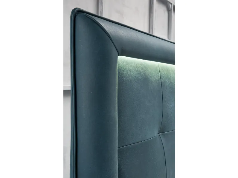 Letto imbottito con contenitore Letto pelle led italia Md work a prezzo ribassato