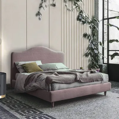 Letto imbottito modello Vanity di Bolzan scontato 21%