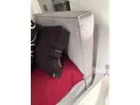 Letto imbottito con contenitore Vega�V&nice�a prezzo ribassato