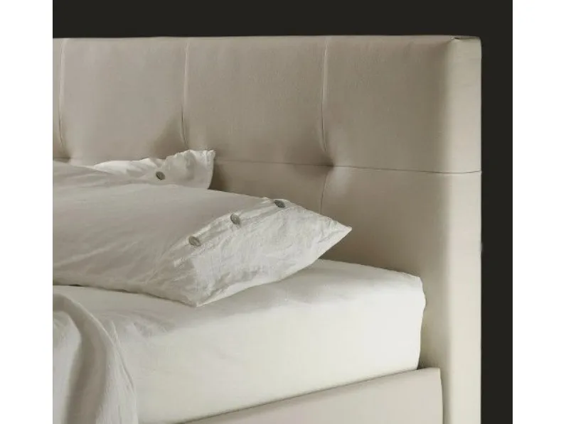 Letto imbottito con gambe Alexia light Ergogreen a prezzo ribassato