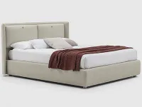 Scopri il Letto Kate di Bolzan, scontato del 26%! Una soluzione moderna ed elegante per arredare la tua camera.